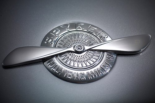 Spyker ziet af van overname, Saab in vrije val